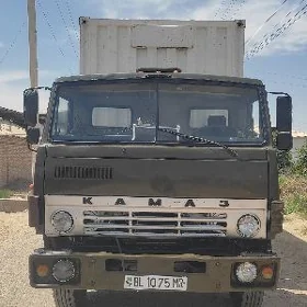 Kamaz 5320 1985