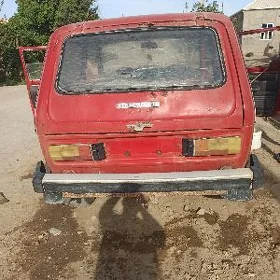 Lada Niva 1983