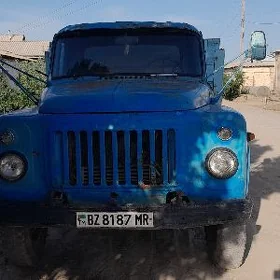 Gaz 52 1987