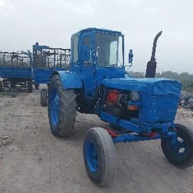 MTZ T-28 1995