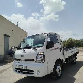 Kia Bongo 2021