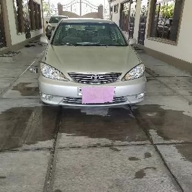 Toyota Camry 2005