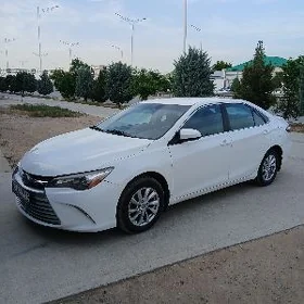 Toyota Camry 2016