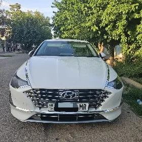 Hyundai Sonata Hybrid 2020