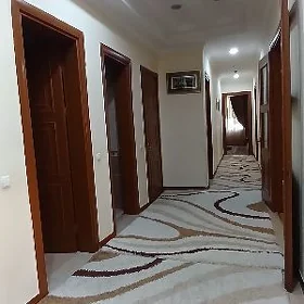 Срочно Подвойская 3ком 145м²