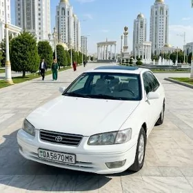 Toyota Camry 1998