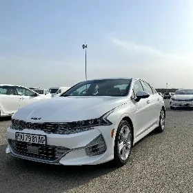 Kia K5 2022