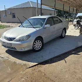 Toyota Camry 2005