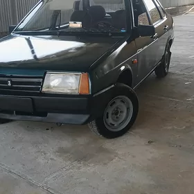 Lada 21099 2000