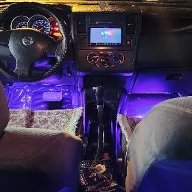 Nissan Versa 2012