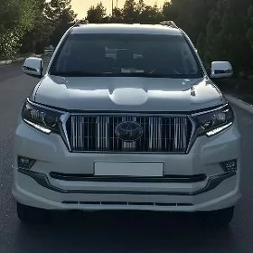 Toyota Land Cruiser Prado 2010