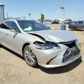 Lexus ES 350 2019