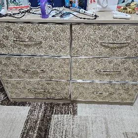 комод