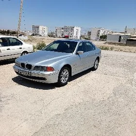 BMW E39 1998
