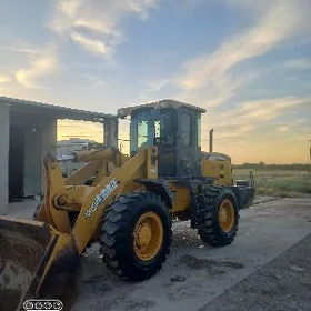 XCMG LW300F 2013