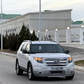 Ford Explorer 2011