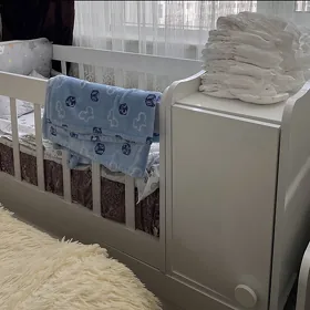 детская кроватка