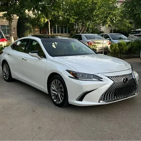 Lexus ES 350 2020