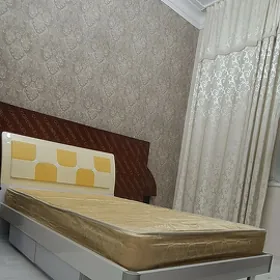 СРОЧНО кровать б/у