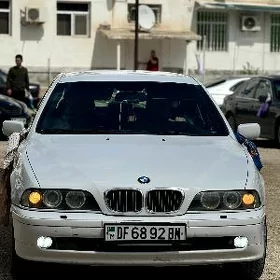 BMW E39 2002