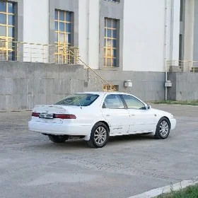 Toyota Camry 1998