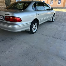 Toyota Avalon 1999