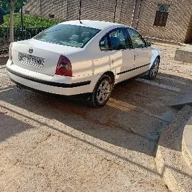 Volkswagen Passat 2002
