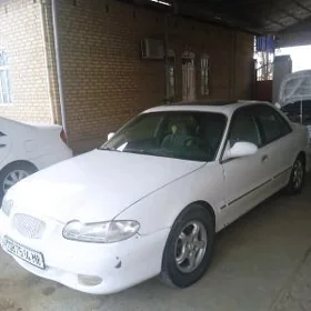 Hyundai Sonata 1998