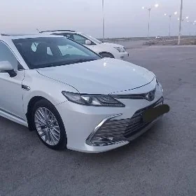 Toyota Camry 2022