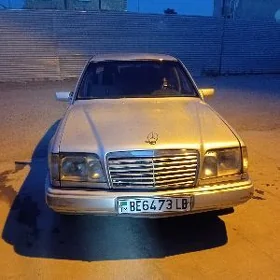 Mercedes-Benz 300-Class 1993