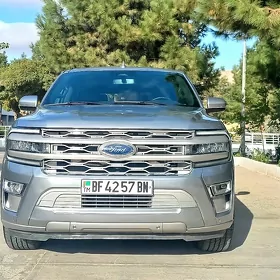 Ford Expedition 2024