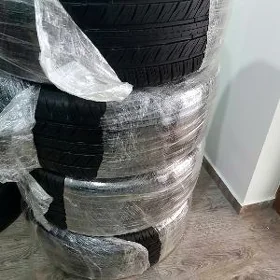 DUNLOP  285 5O 2O