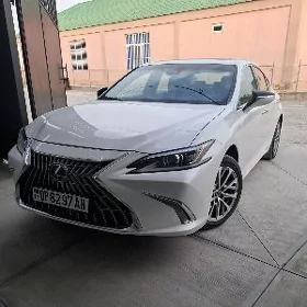 Lexus ES 350 2022