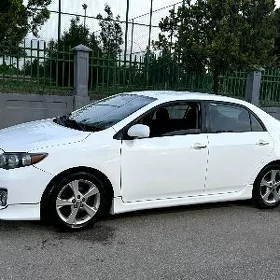 Toyota Corolla 2012