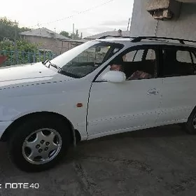 Toyota Corona 1995