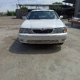 Toyota Avalon 1999