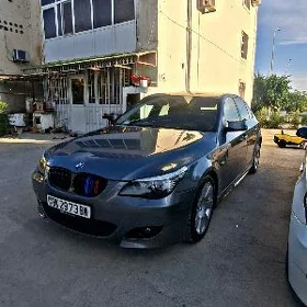 BMW E60 2003