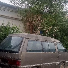 Toyota Town Ace 1989