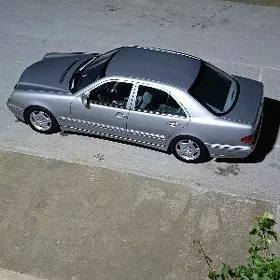 Mercedes-Benz W201 2001