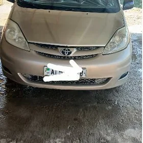 Toyota Sienna 2006