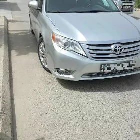 Toyota Avalon 2012