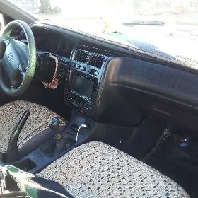 Toyota Carina 1996