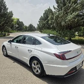 Hyundai Sonata 2021