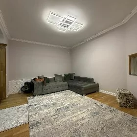 Kimraýon sentr 1etž 2kom 64m²