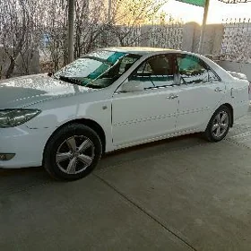 Toyota Camry 2005