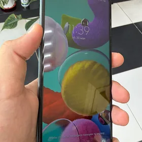 Samsung A51
