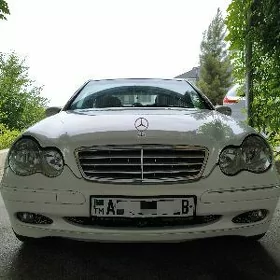 Mercedes-Benz C-Class 2003