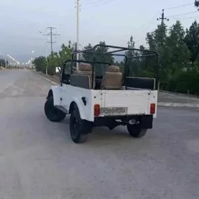 UAZ 469 2000