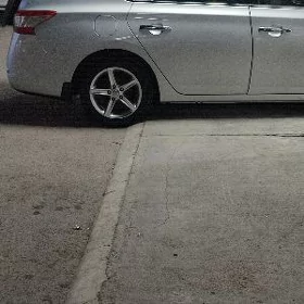 Nissan Sentra 2013