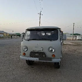 UAZ 2206 2012